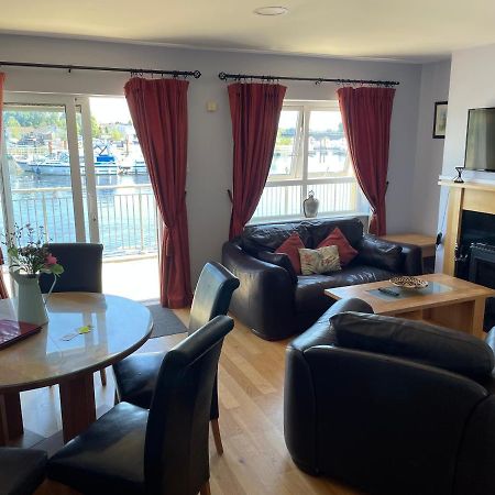 Five Bedroom Waterfront House Carrick on Shannon エクステリア 写真